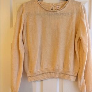 Chic Cream Women's Crew Neck Sweater